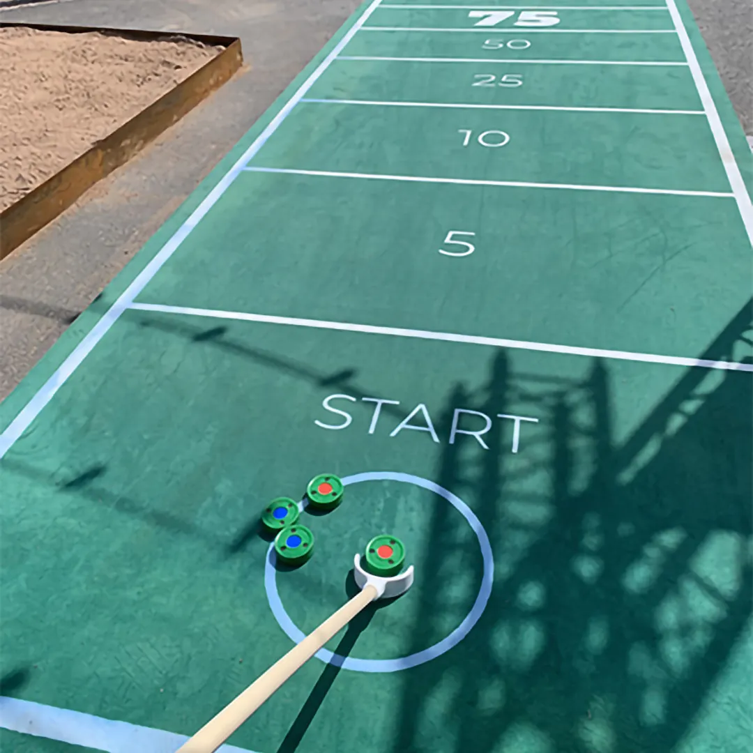 Shuffleboard på marken